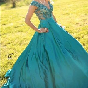 Pageant / Prom: WON the Miss New Jersey gown award